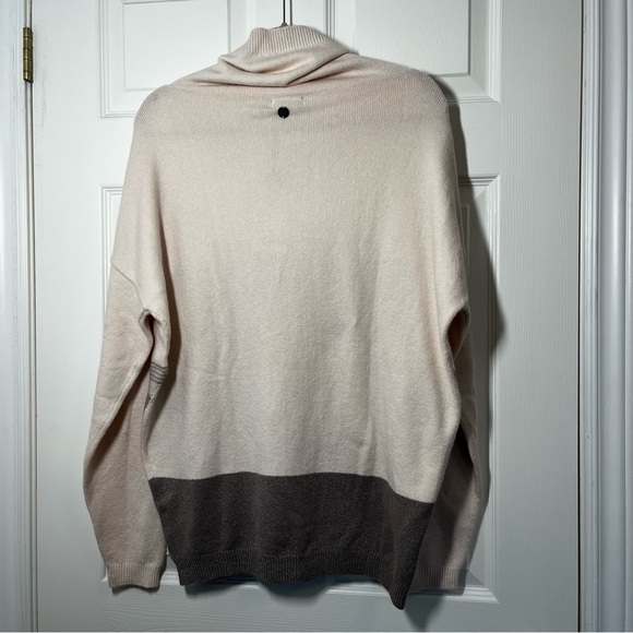 NWT PRANA Cream Brown Cowl Neck Frosted Pine Sweater Geometric Pattern Size M - Picture 2 of 12